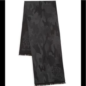New Roberto Cavalli Grey Camo Wool Blend Scarf